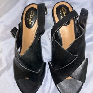 Clarks Black Women's Leather Sandals Size 7